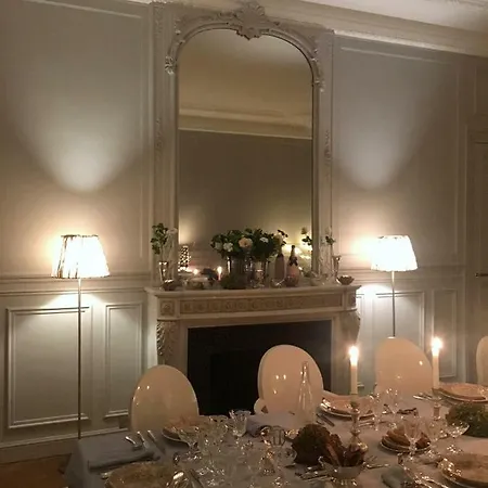 Champs Elysees Апартаменты